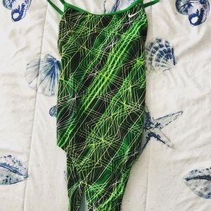 Green and Black Nike Training Suit